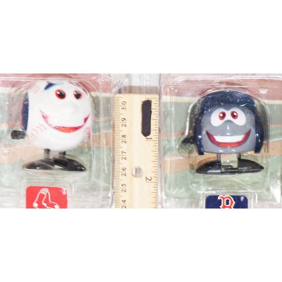 2 Boston Red Sox MLB Baseball Head Wind-up Toy - Bleacher Creatures 1.75" Figure - Picture 2 of 5